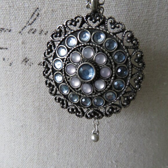 Silver/Pewter Pendant With Lilac & Blue Stones - Picture 2 of 5